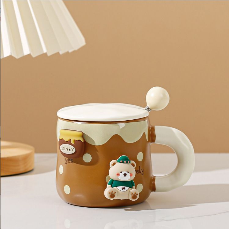 Tasse mit Cartoon-Bär, süße Keramiktasse, cremefarbene Keramiktasse für Liebhaber mit Löffel, Bürotasse._voghion.com