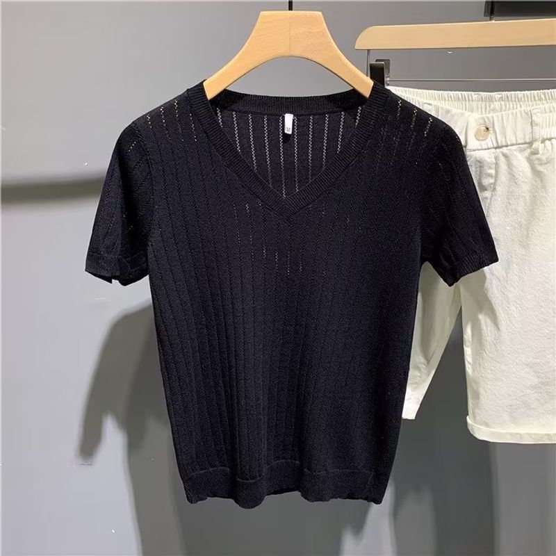 Herrenbekleidung 2024 neues Sommer-T-Shirt mit V-Ausschnitt für Herren, kurzärmelig, modisch, lässig, High-End-T-Shirt, schlanke Version, All-Match-Halbarm_voghion.com