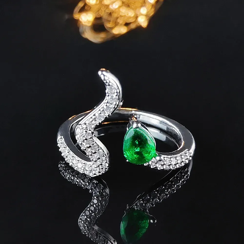 Designerring Luxus Serpentinen-Zirkon Damen Eingefasster Diamant Design Festtagsgeschenke Schmuck Temperamentringe_voghion.com