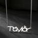 Collana personalizzata in inglese, regalo semplice, ciondolo con lettera e nome estivo_voghion.com