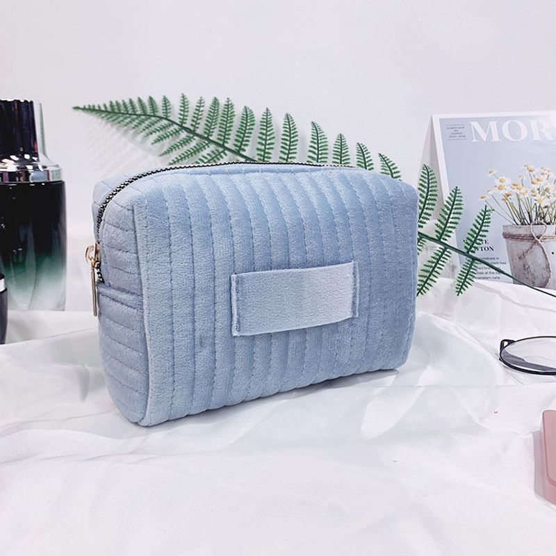 Borsa cosmetica in velluto per strumenti e accessori per il trucco, borsa da toilette portatile di grande capacità, strisce ricamate, borsa portaoggetti di alta qualità per damigelle d'onore_voghion.com