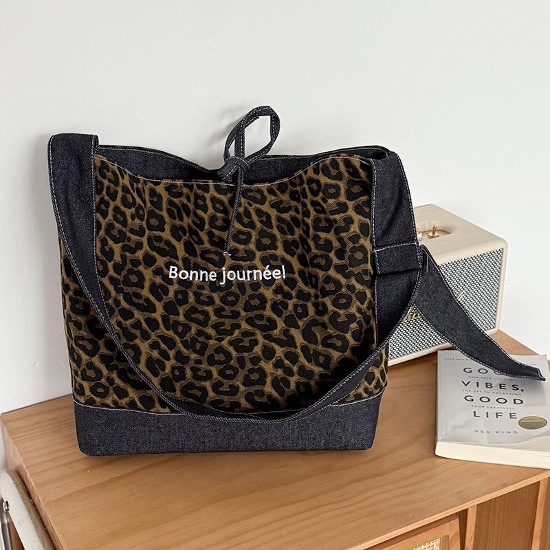 Borsa a tracolla versatile casual da donna, nuova, di grande capacità, con stampa leopardata, autunno e inverno 2025_voghion.com