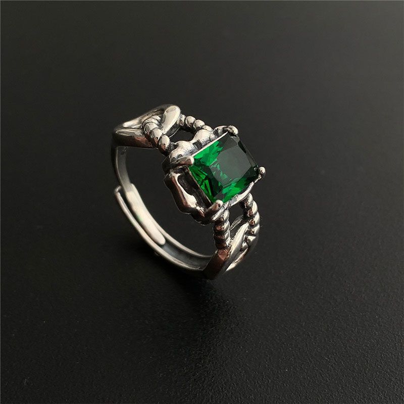 Sterling VENUS  Sier Retro Emerald Square Zircon Open Ring Female Niche Design Fashion Light  Jewelry_voghion.com