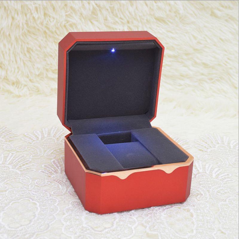 Achteckige Uhrenbox mit Licht, kreative Klavierlack-Uhrenbox, Quarzuhr-Aufbewahrungsbox, Paket-Dekorationsbox_voghion.com