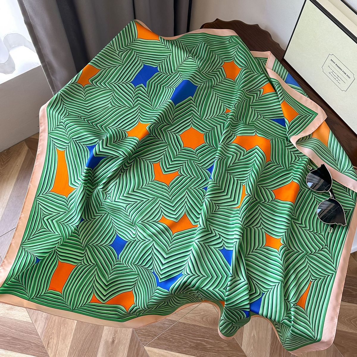 Sciarpa quadrata a righe nuova autunno 2023 da donna, edizione coreana, fascia per capelli in seta stampata, scialle con protezione solare_voghion.com