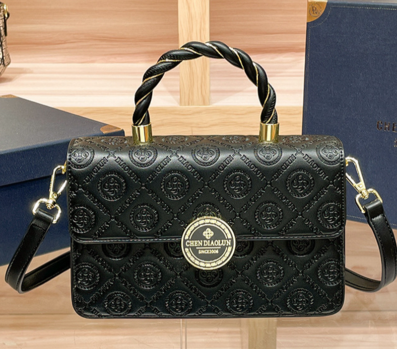 Eigenmarken-Damentasche, neue hochwertige geprägte Handtasche, modische und vielseitige leichte Luxus-kleine quadratische Tasche, Umhängetasche mit einer Schulter_voghion.com