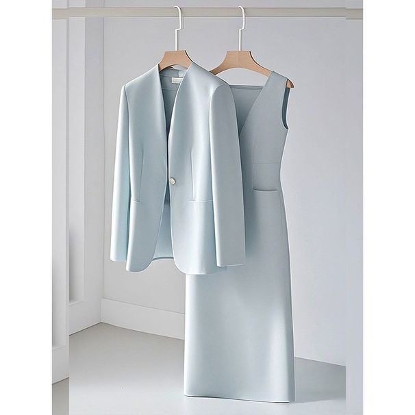 Elegantes blaues zweiteiliges Kleiderset für Damen – Stilvolles Outfit aus Langarmblazer und Midikleid, knitterfreies Polyester, lässiges Büro- und Alltagskleidung_voghion.com