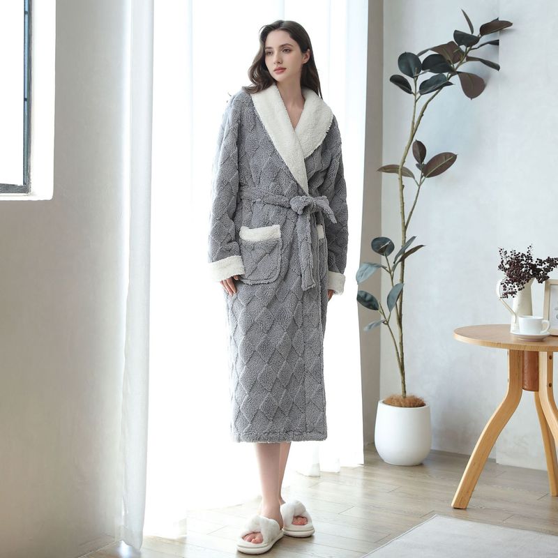 Paar pyjama jacquard comfortabel katoen fluweel herfst en winter nieuwe stijl nachtjapon revers warm en comfortabel huiskleding pyjama badjas_voghion.com
