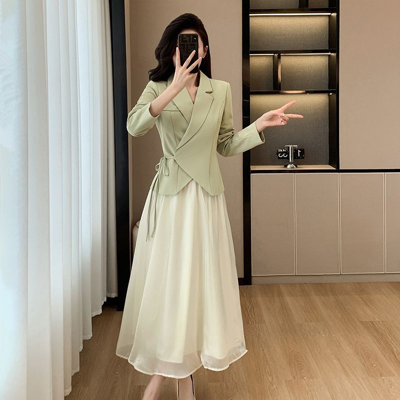 Wczesnowiosenny, tegoroczny, modny półspódnica + dwuczęściowy komplet Elegancki, boginiski styl, ekskluzywny zielony garnitur-marynarka_voghion.com