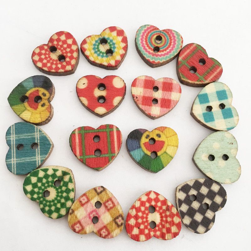 Hot selling handmade DIY painted peach heart wood wooden buttons, clothing accessories in 3 sizes_voghion.com