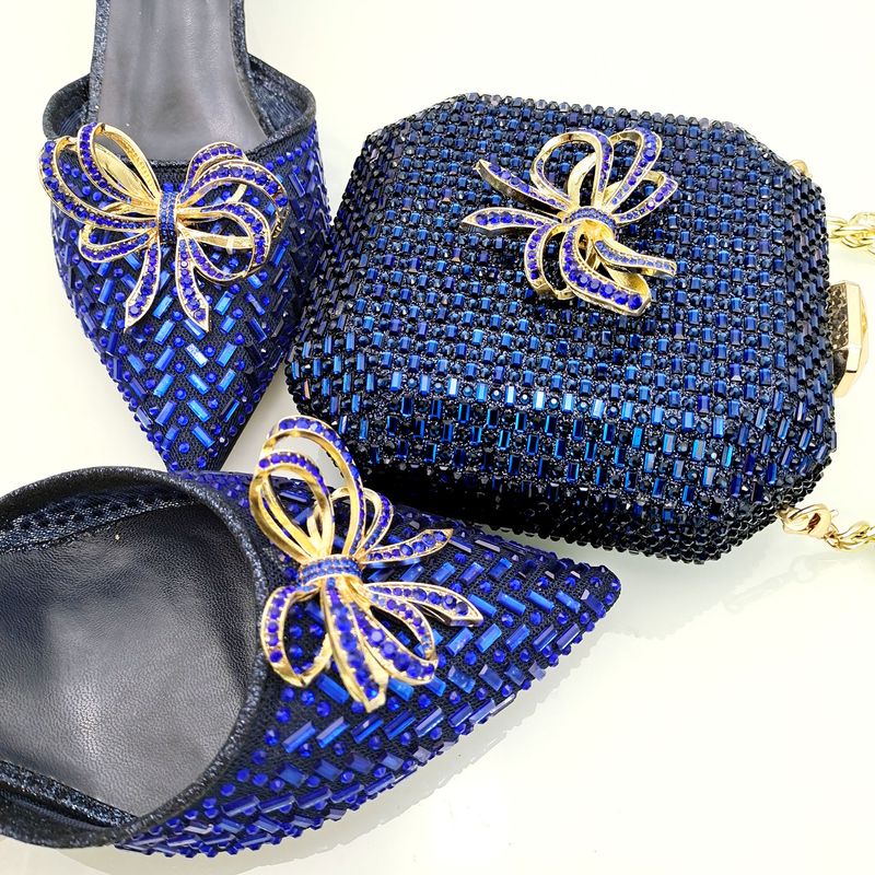 Women's pointe shoe bag Simple rhinestone embellishments with fine ankle chain buckle for daily work or dinner wear_voghion.com