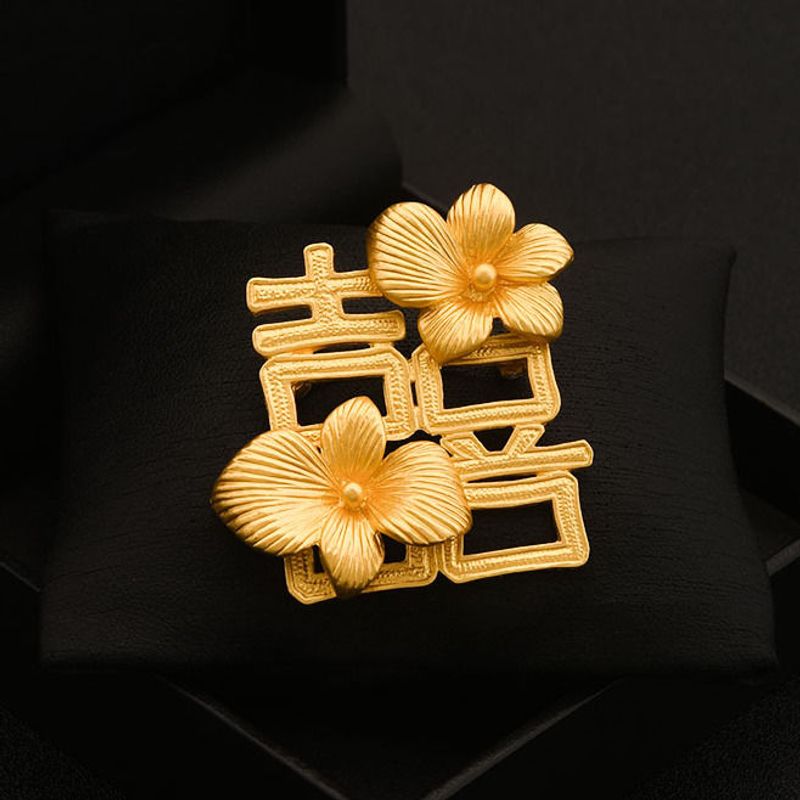 Lily Happy Character Brooch Festive Suit Dress Corsage Women's Accessories Texture Badge Pin_voghion.com