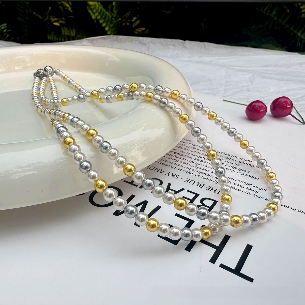 Biserna ogrlica za žene, univerzalna, vrhunska, Shijia boja, kontrast, nježna boja slatkiša, nišni dizajn, lagani luksuzni lanac za ključnu kost_voghion.com