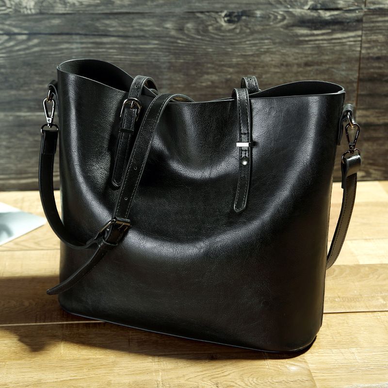 2022 New Women's Fashion Trend Oil Wax Leather Tote Bag Crossbody Shoulder Handbag_voghion.com