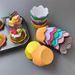 200 pirottini per torte, pirottini per torte resistenti all'olio, design a forma di fiore in colori assortiti, perfetti per biscotti e torte_voghion.com