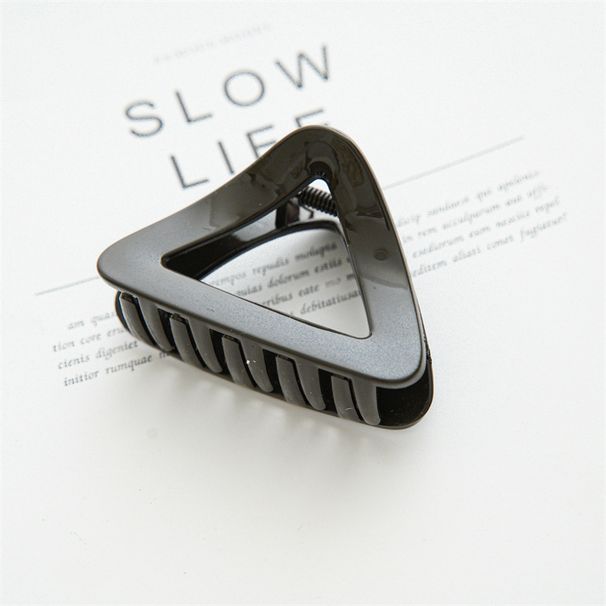 Svart te kaffefärg ~ Enkel och mångsidig geometrisk greppklämma harts hårgrepp halv slipsskiva hårhajklämma hårnål håraccessoarer_voghion.com