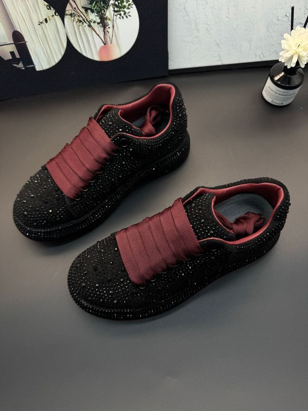 2026 Sparkling New Rhinestone Starry Sky Low-Top Lace-Up Casual Women's Trendy Shoes Fashion Versatile_voghion.com