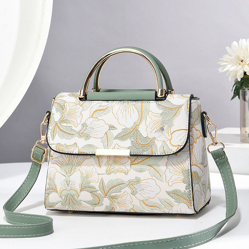 2024 Trendy Chinese Printed Small New Fashionable Ins Style Women's Shoulder Crossbody Bag_voghion.com