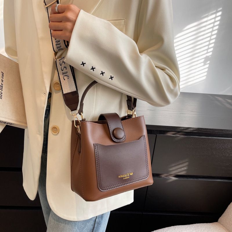 Retro balde saco saco 2023 nova maré deste ano popular moda comércio exterior bolsa de ombro bolsa feminina crossbody_voghion.com