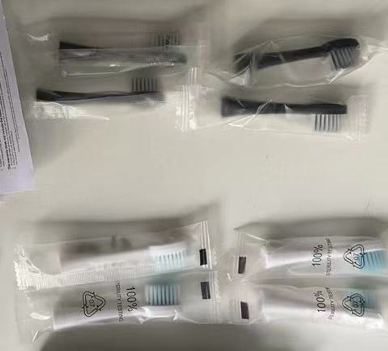 Six level couple rechargeable electric toothbrush fully automatic soft bristle charging model_voghion.com