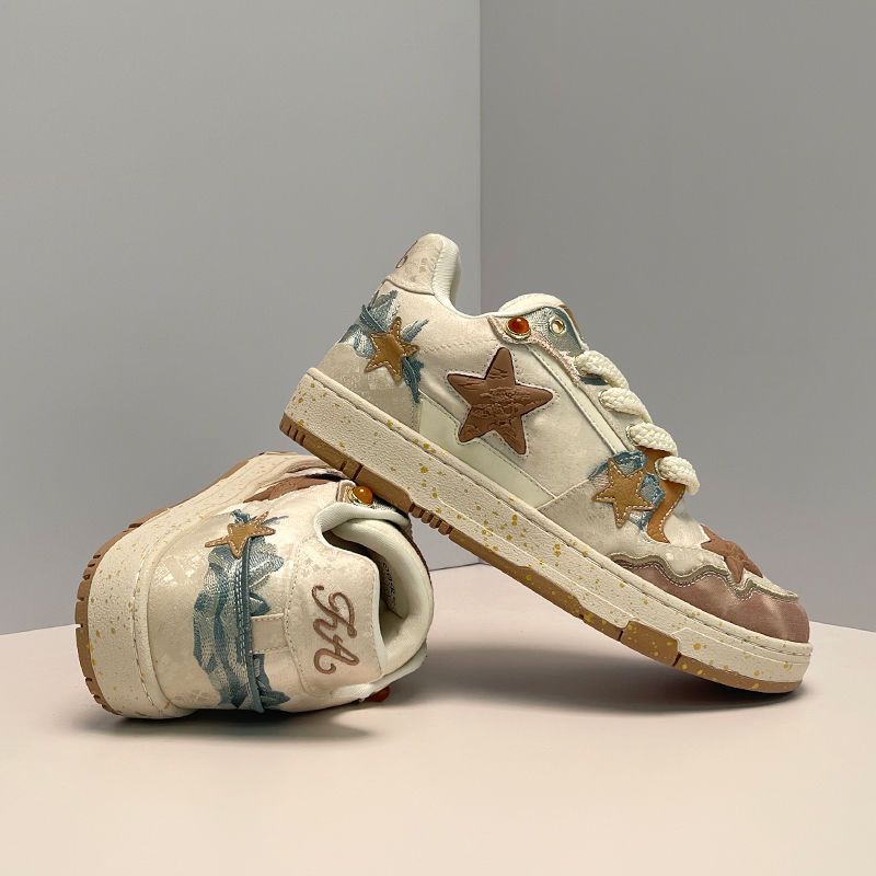 Neue Nischen-Freizeitschuhe, die die Körpergröße erhöhen_voghion.com