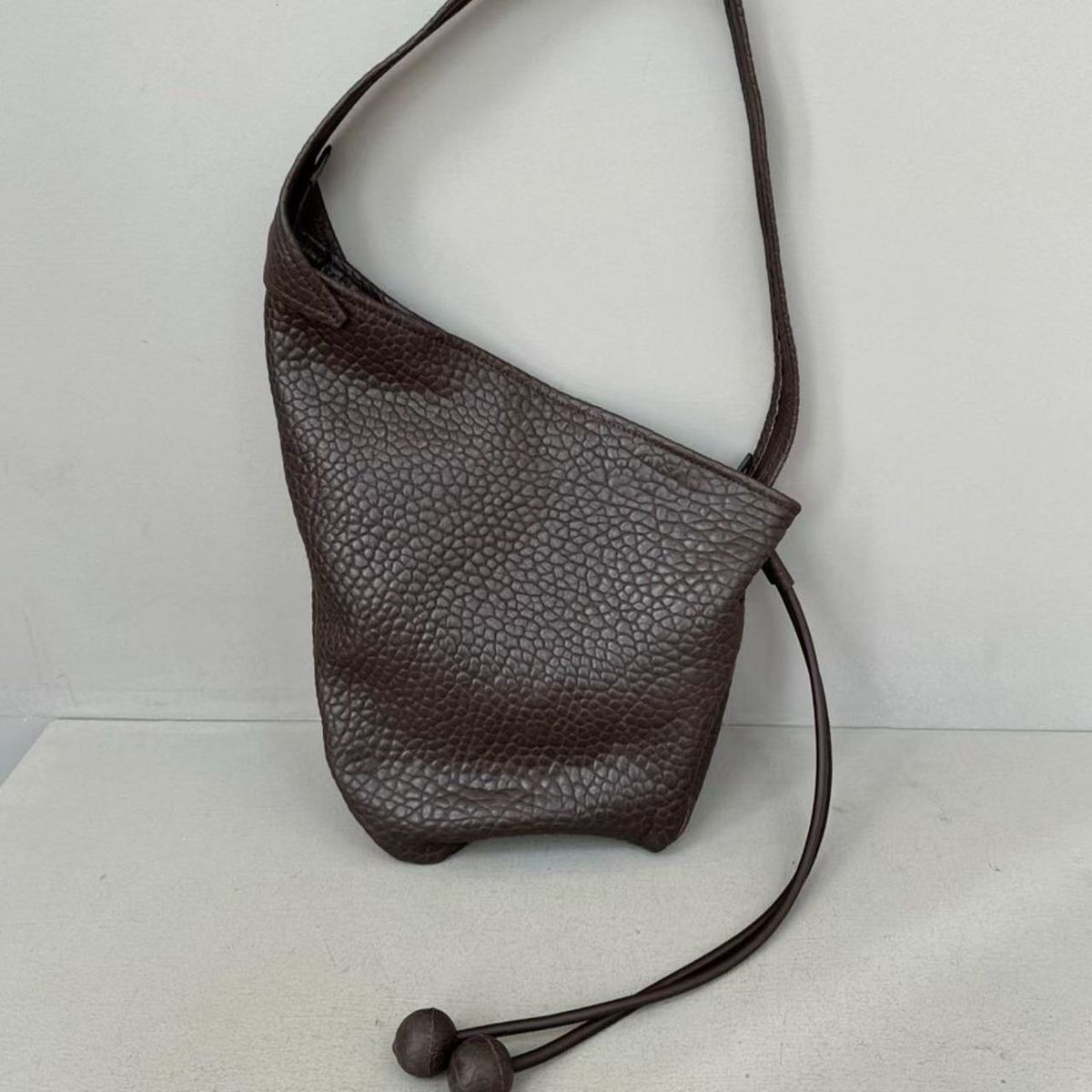 Genuine Texture Croissant Niche Lazy HOBO Dumpling Underarm Soft Leather Tote Shoulder Crossbody Bag For Women_voghion.com