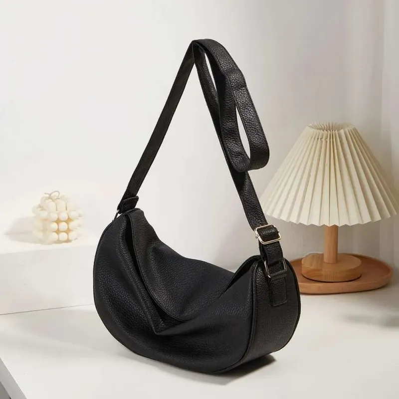 Designer 2025 New Net Red Simple Joker Handbag Large Capacity Tote Cross-Body Dumplings Bag_voghion.com