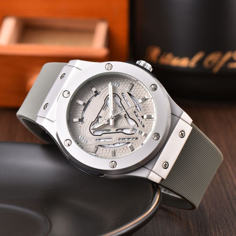 2025 New Hot Sale Quartz Movement Mechanical Seconds Calendar Men's Quartz Watch_voghion.com