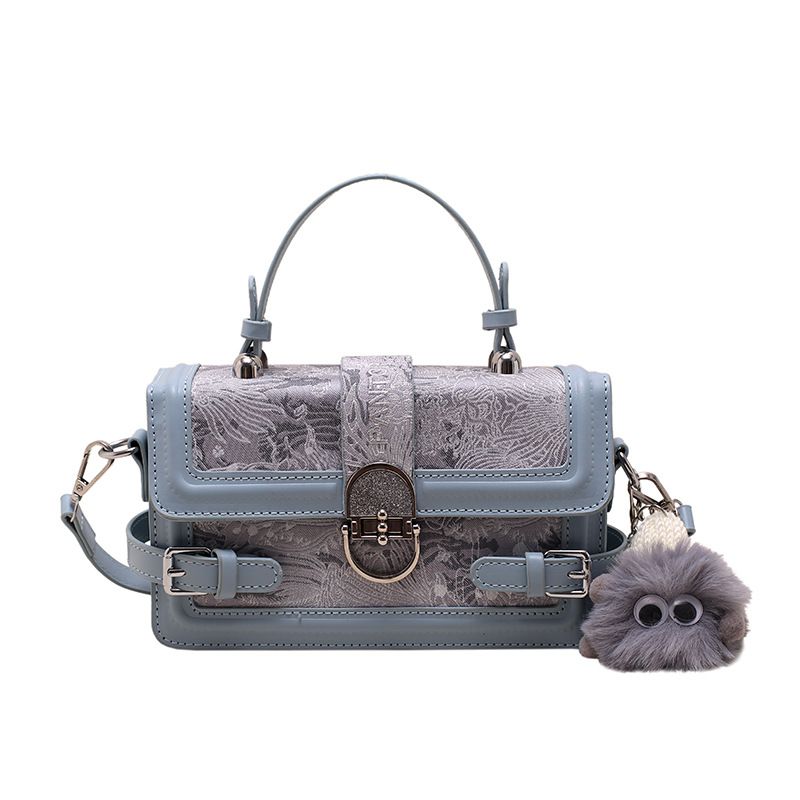 Bags outer single product 2023 summer new style small fragrance temperament single shoulder bag net red same style fashion portable messenger bag_voghion.com