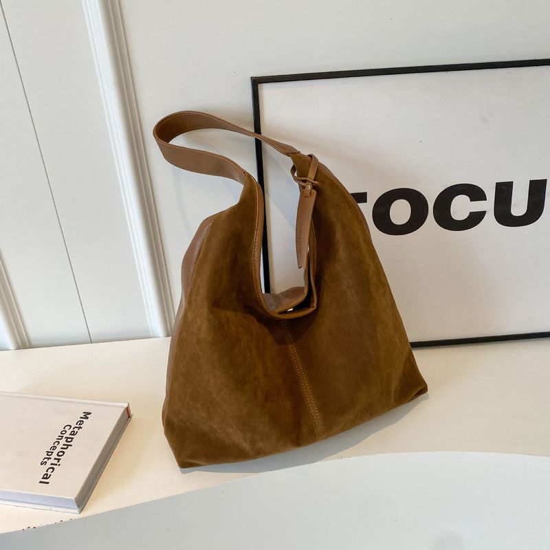 Borsa a tracolla semplice e leggera da donna alla moda 2024 in pelle scamosciata patchwork PU, grande capacità, per pendolari_voghion.com