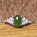 Klassischer offener Temperament-Ring mit eingelegtem Chalcedon, kristallklar, schlicht, grün, Hetian-Jade_voghion.com