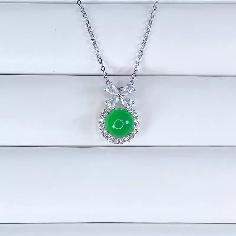 High Ice Madagascar Inlaid With Silver Plated Chalcedony Escaping Princess Pendant Same Style_voghion.com