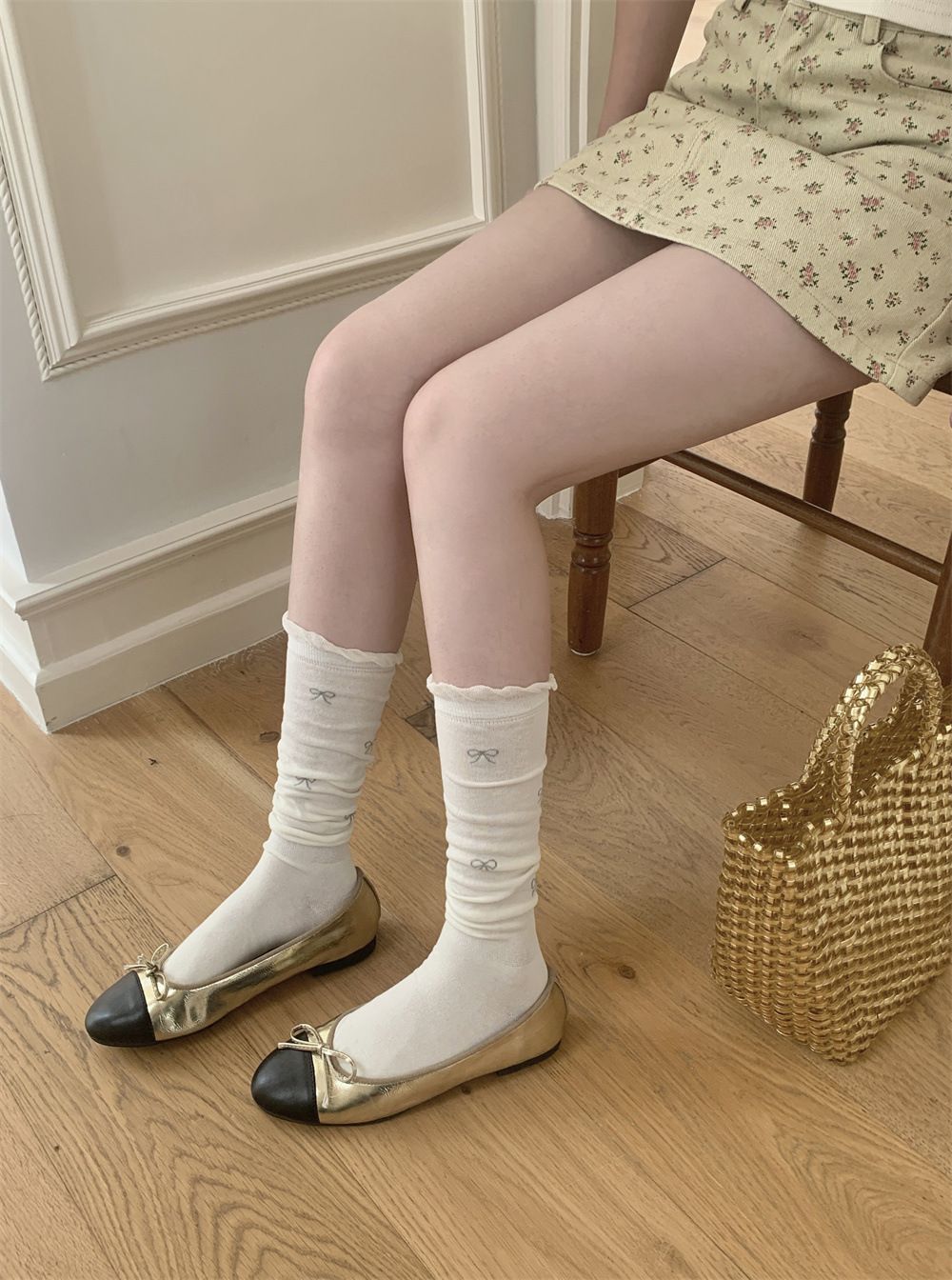 Sweet Style Bowknot Calf For Women, Spring And Autumn Thin Slightly Transparent JK Milk White Pile Socks With Ruffled_voghion.com