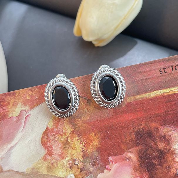 oval twist black gemstone earrings earrings silver needle high-end light luxury exquisite simple earrings for women_voghion.com