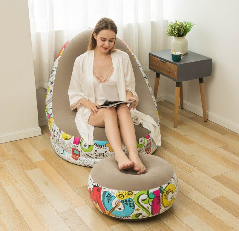 Set di divani gonfiabili per piscina e accessori con pouf, poltrona a sacco color pastello per interni ed esterni_voghion.com