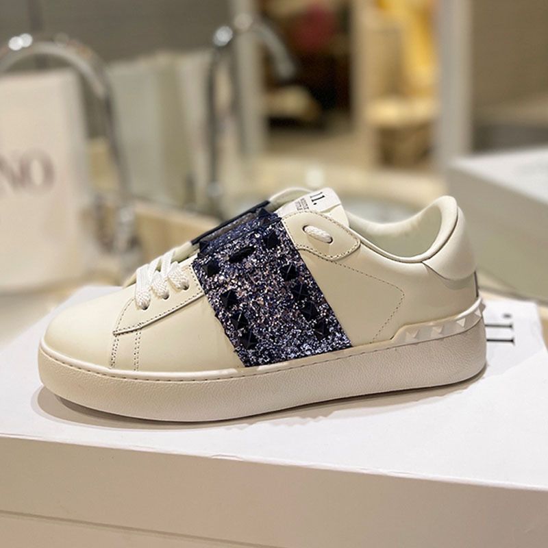 New Style New V Brand Studded White Sneakers For Women, Color Block Patchwork Versatile Sports Casual Shoes, Trendy Men's_voghion.com