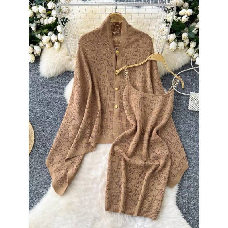 Women's Clothing Sister Suit Women's Loose Irregular Knitted Cape Knitted Cardigan Jacket Chain Suspender Dress_voghion.com