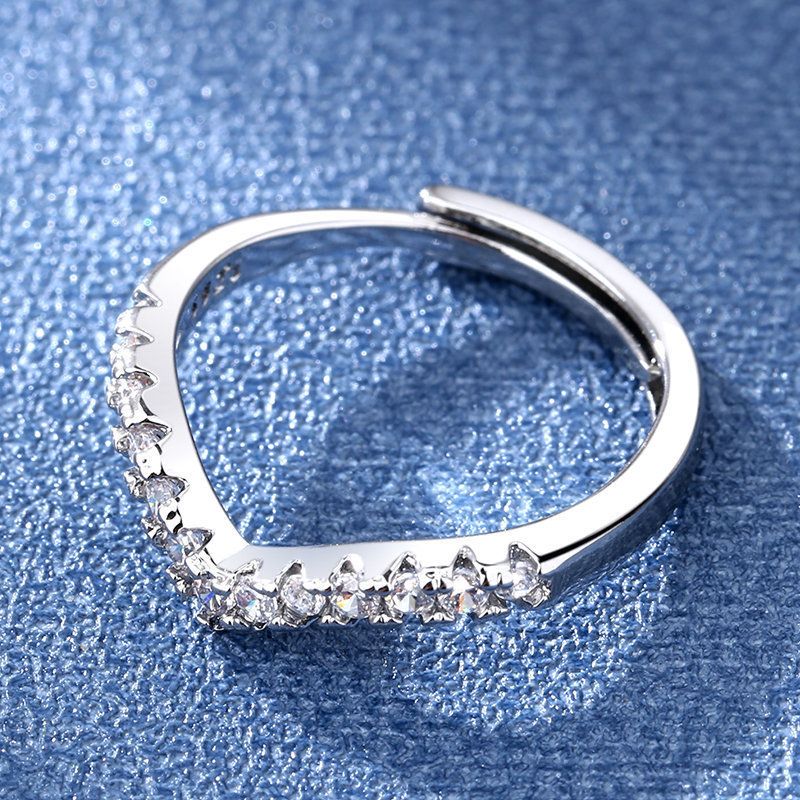 Personalità minimalista, elegante, moda, zircone a forma di V, moissanite, leggero, lusso, impilabile, regolabile, dito_voghion.com