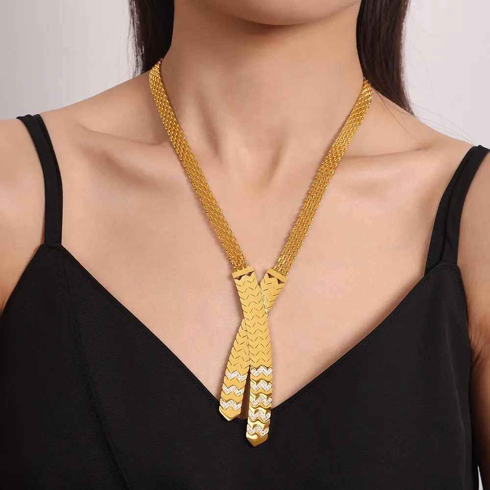 New Niche Design Fashionable Personality Titanium Steel Plated Dia Cross Pendant Necklace Jewelry_voghion.com