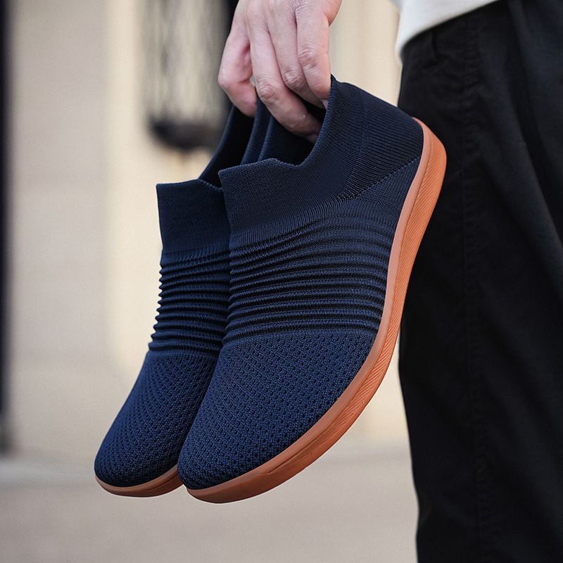 Große Herrenschuhe Neue breite Socken aus gewebtem Mesh mit fliegendem Kopf Low Top Fashion Trend Casual Sportschuhe Urlaubs-Wanderschuhe_voghion.com
