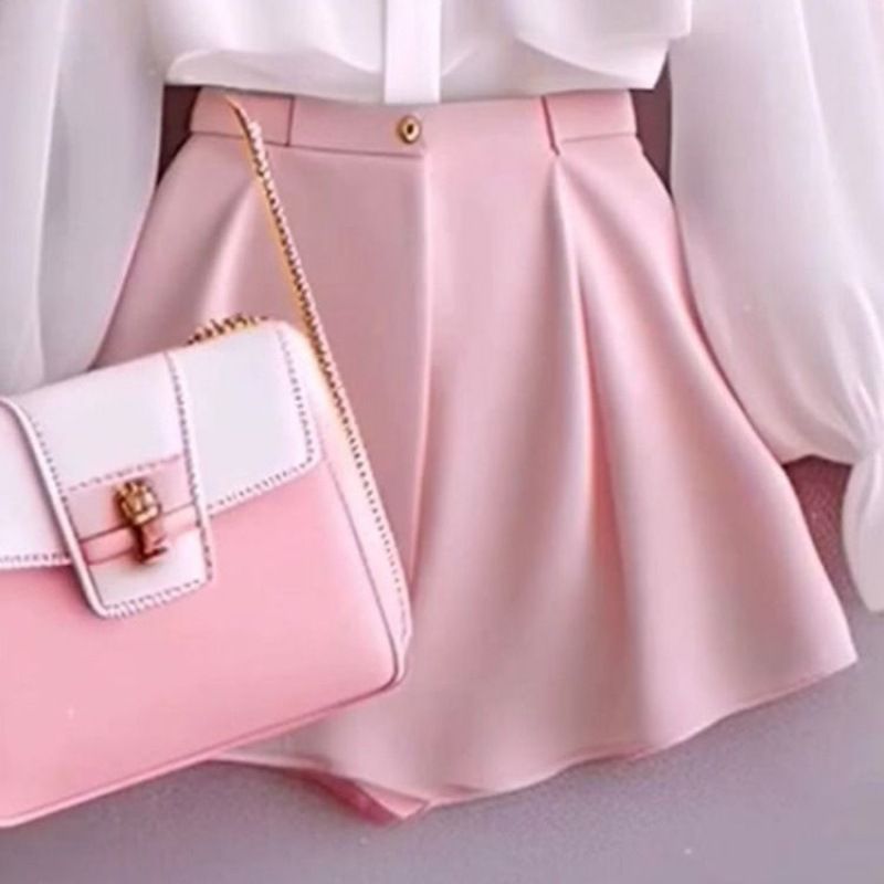 Women's Clothing Dopamine Wear A Complete Set Of 2024 Thin Bow Top With Pink Shorts Set A Complete Set_voghion.com