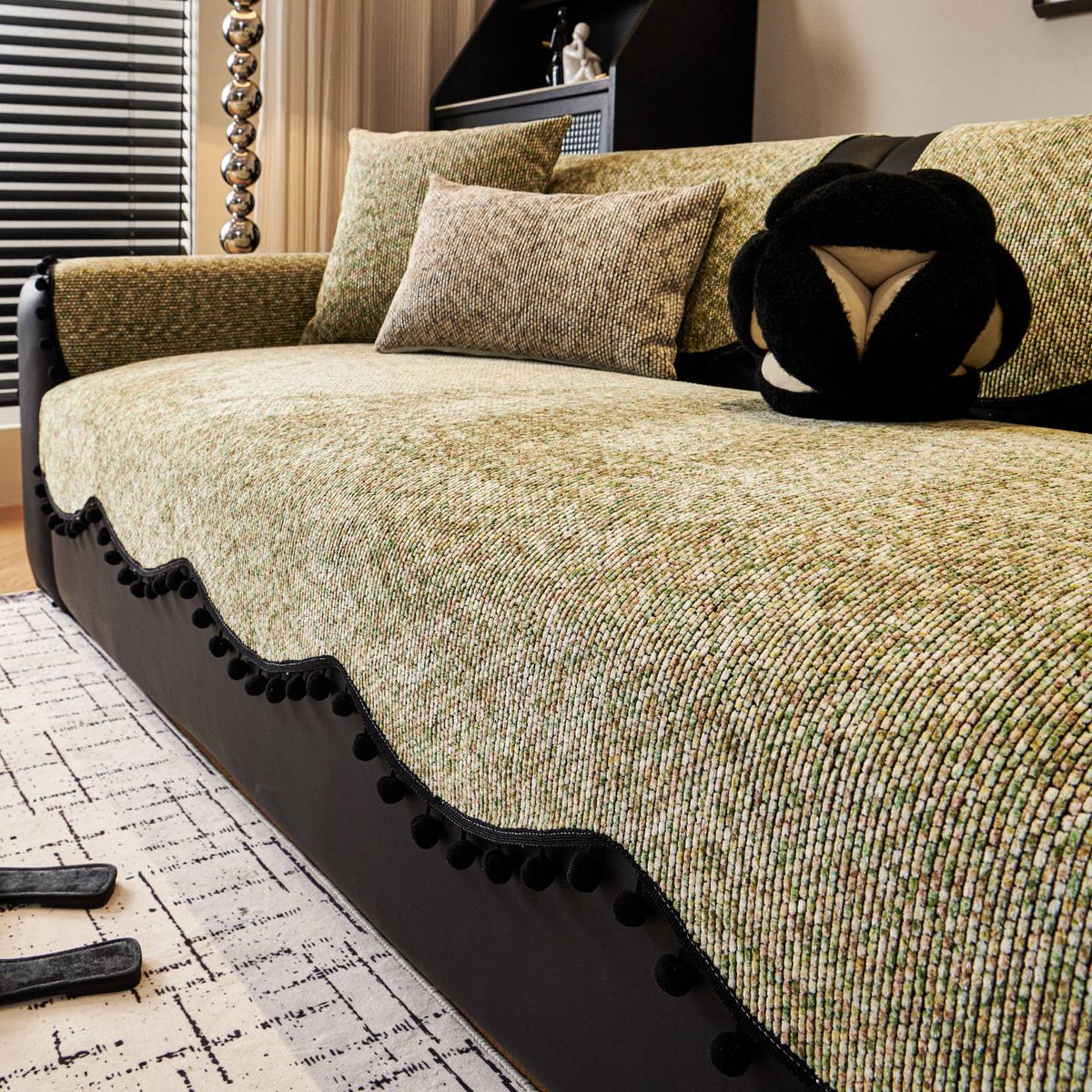 Premium Chenille Non-Slip Sofa Cushion Cover – Stylish Striped Protector For Sectional & Modular Sofas_voghion.com