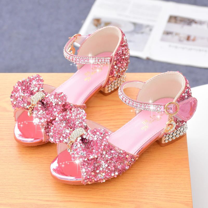 Kinder Sandalen Sommer Prinzessin Kristall 2023 Neue High Heels Mode Pailletten Mädchen Weichen Boden Performance Schuhe_voghion.com