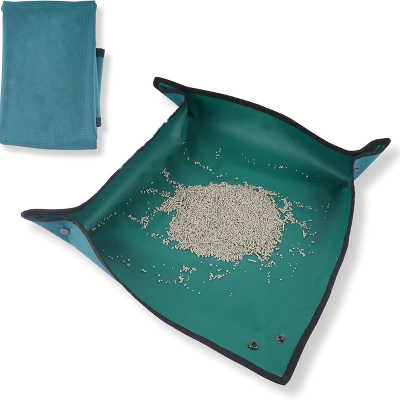 Pet Dog Travel Set Portable Cat Litter Box Outdoor Foldable With Lid Leak-Proof Bag_voghion.com