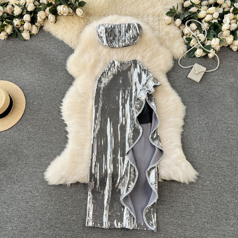 Damenbekleidung Promi-High-End-Anzug Leichtes Luxus-Pailletten-Tube-Top Kurzer sexy Rüschenrock mit hohem Schlitz Urlaub Zweiteiliger Anzug_voghion.com