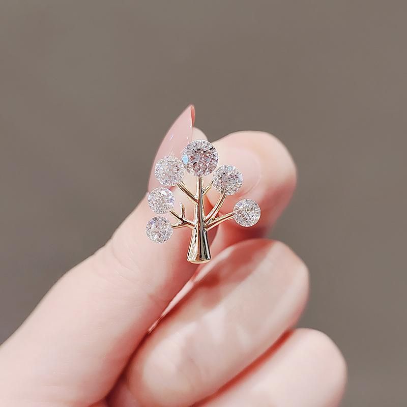 Tree Of Life Brooch Women's Brooch Premium Small Pin Anti-light Buckle Cardigan Accessories Anti-light Brooch Premium_voghion.com