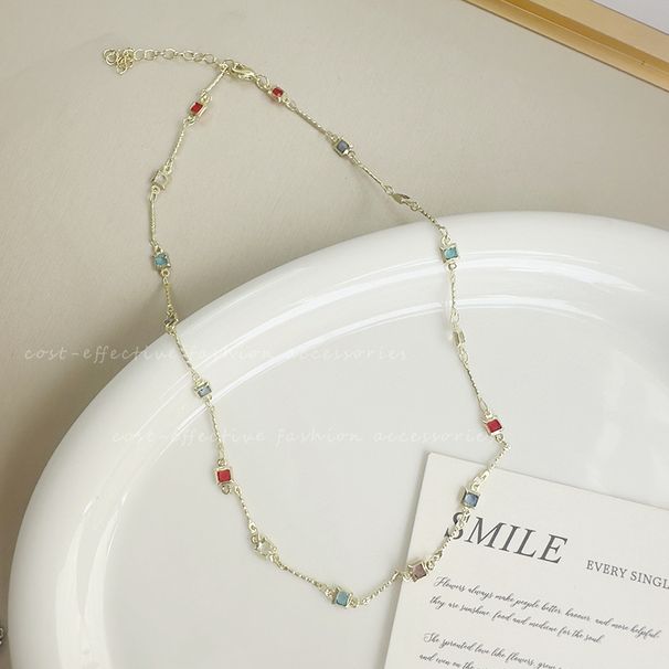 Kwadratowy kolorowy cienki naszyjnik na obojczyk, letni, lekki, luksusowy, ekskluzywny naszyjnik, damski naszyjnik z dopaminą_voghion.com