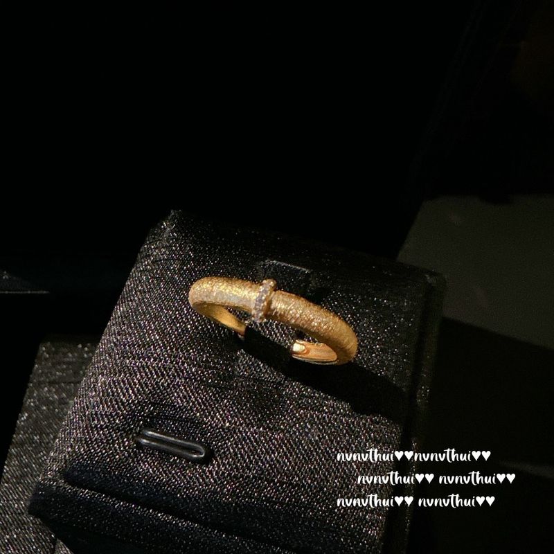 Italian Curved Brushed Ring Vintage Gold Plated Bamboo Joint Luxury Full Star Bracelet_voghion.com