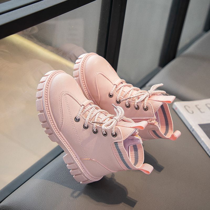 Schuhe Martin 2024 Frühling und Herbst Neue Stilvolle Single Girls' Britische Kurze Weiche Sohlen Rutschfeste Kinder Lederstiefel_voghion.com