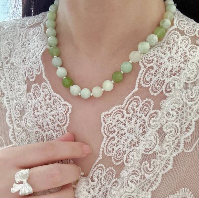 XL136|Green Grape Milk Cap Color Beaded Necklace Fresh Natural Temperament Original New Clavicle Chain_voghion.com
